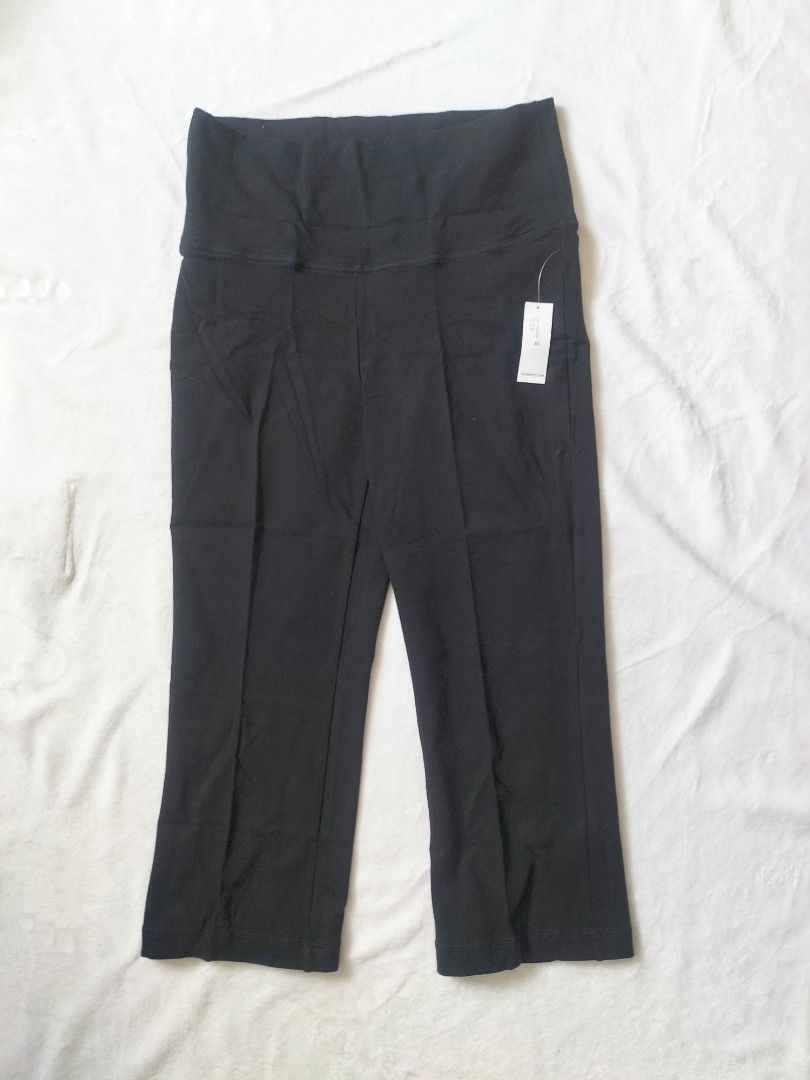New Sizes Old Navy black yoga pants Women s Fashion Activewear on Carousell