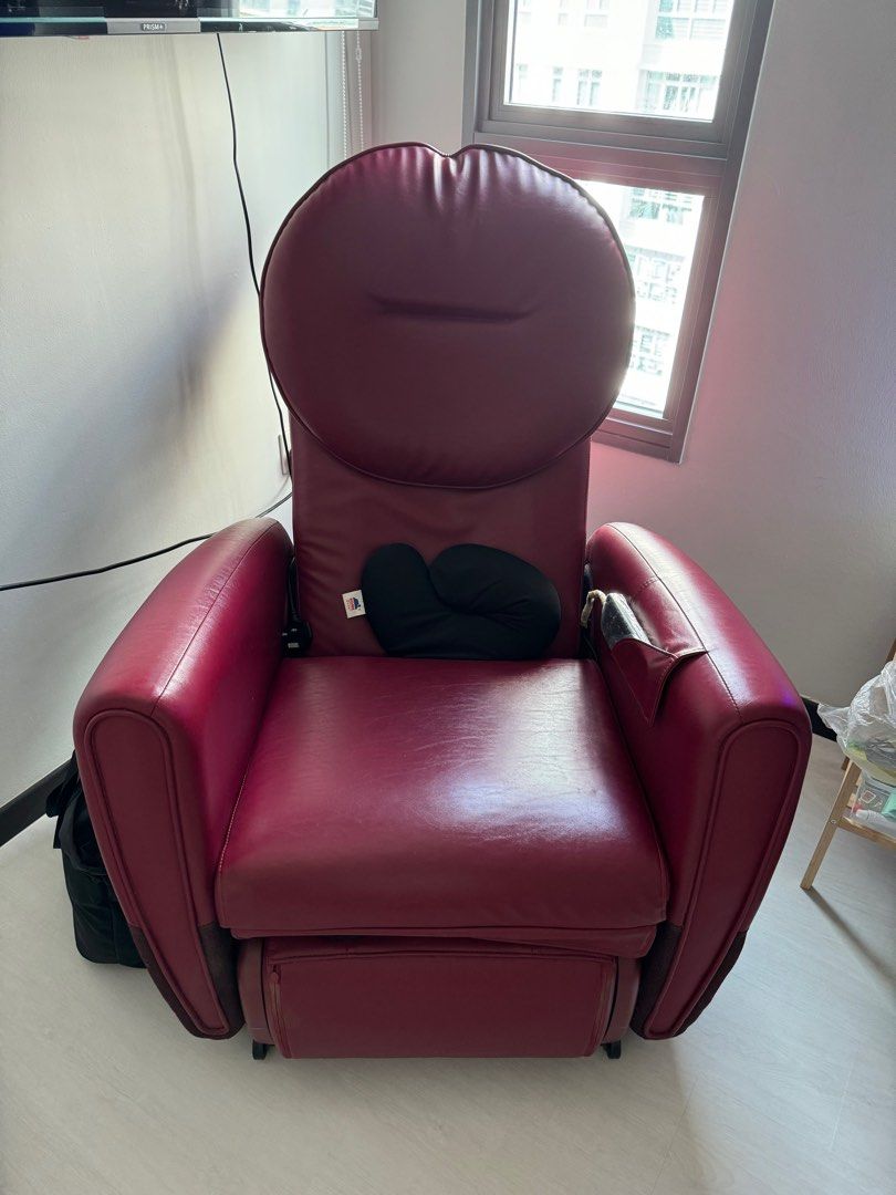 OSIM udiva massage chair, Health Nutrition, Massage Devices on