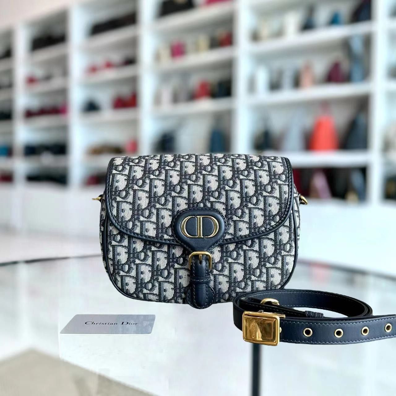 Medium dior bobby bag price singapore outlet