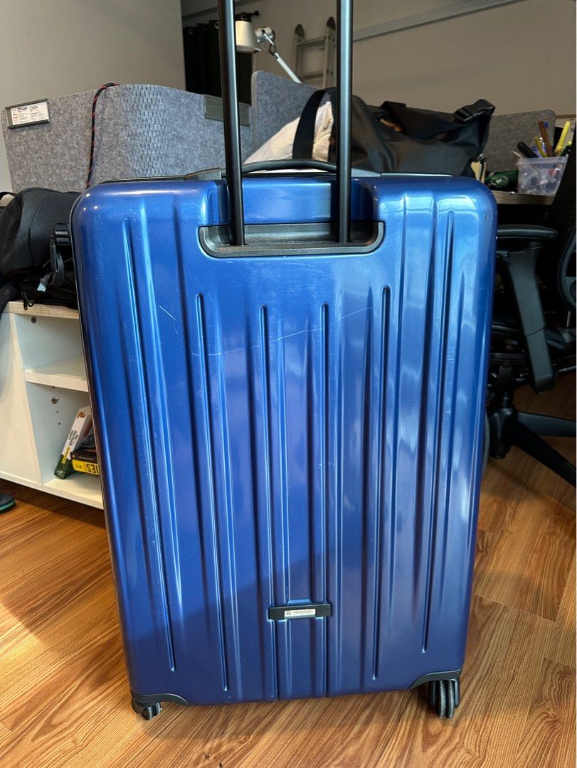 reduce for clearance Tumi luggage expandable superlight v3 check in size