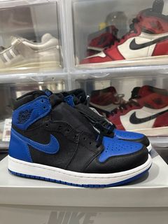 (Category: ) located in . Submitted by sneakersdistrict (Listing ID 1313575807, Image 1). Description: .