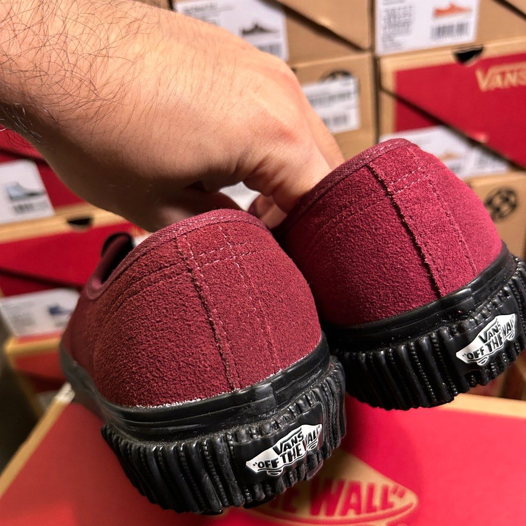 VANS AUTHENTIC 44 L ANAHEIM SUEDE MAROON BURGUNDY UK7 Men s Fashion Footwear Sneakers on Carousell
