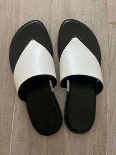（分類：）位於 。 由 joanrougeee 提交（商品編號 1313444587，圖片 1）。簡介： 。