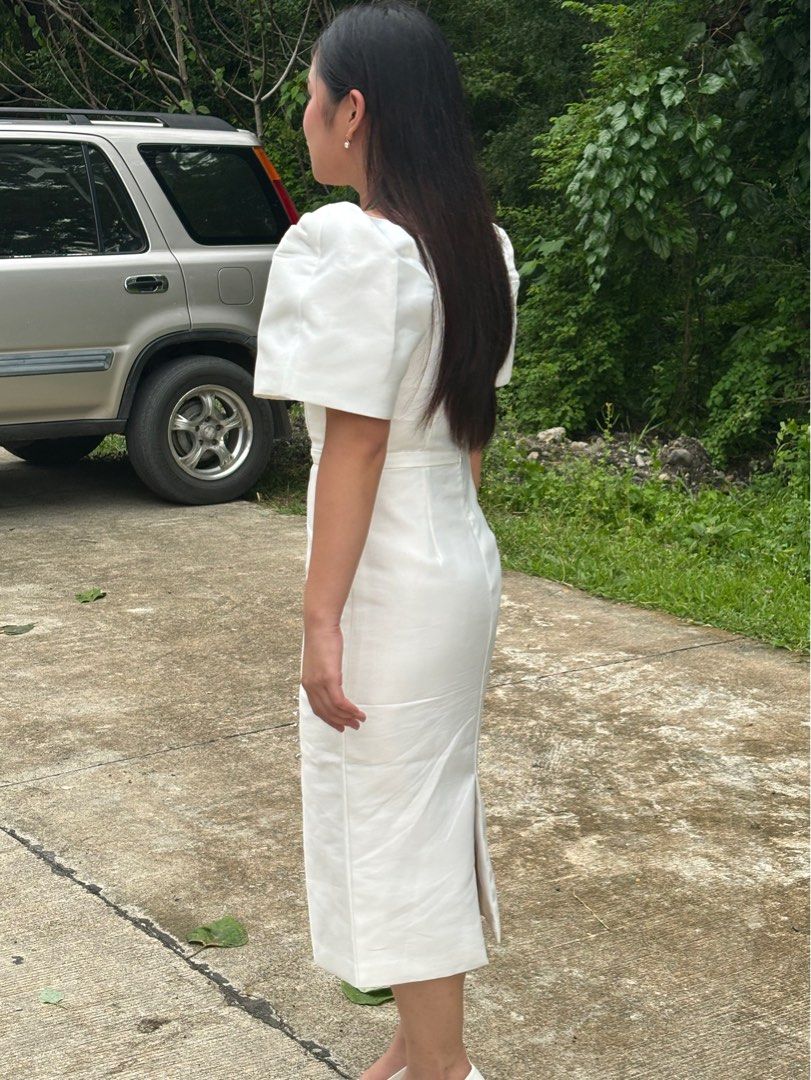 White Modern Filipiniana Dress- for sale and for rent, Women's Fashion,  Dresses & Sets, Evening dresses & gowns on Carousell