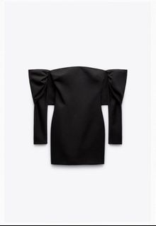 (Category: ) located in . Submitted by cdcloset (Listing ID 1313498621, Image 1). Description: .
