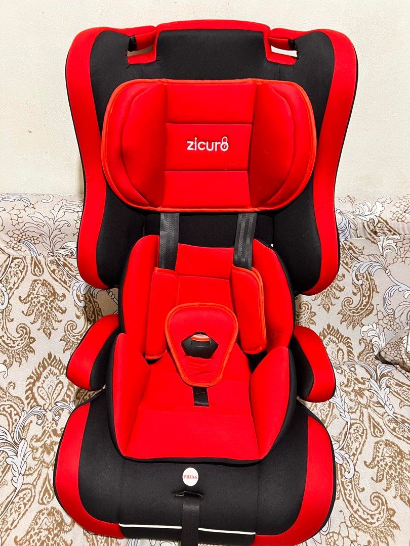 zicuro toddler car seat (Category: Car Seats) located in Quezon City. Submitted by katiejoson (Listing ID 1313462811, Image 2). Description: red zicuro toddler car seat used twice… washable, can be reclined and can be booster seat… .