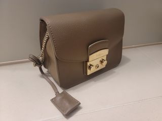 （分類：）位於 。 由 _waiadv_ 提交（商品編號 1313677452，圖片 1）。簡介： 。