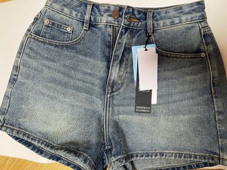 （分類：）位於 。 由 nic021le 提交（商品編號 1313751794，圖片 1）。簡介： 。