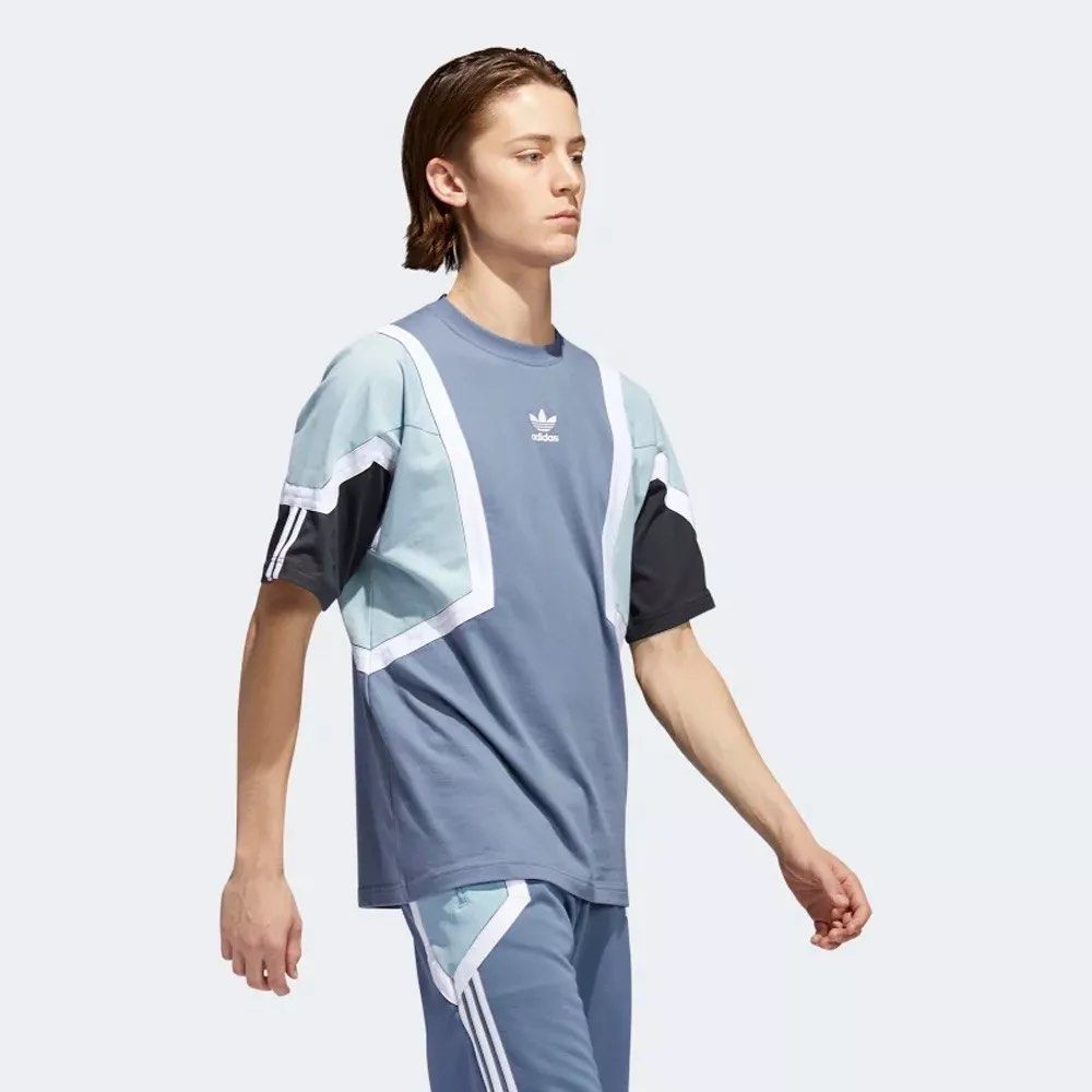 Adidas nova tee deals