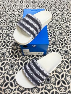 (Category: ) located in . Submitted by ym.preloved.store (Listing ID 1313697822, Image 1). Description: .