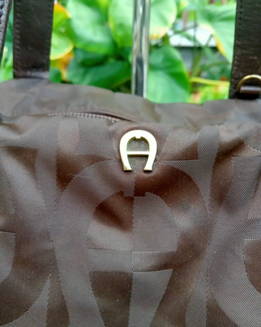 Aigner tote bag