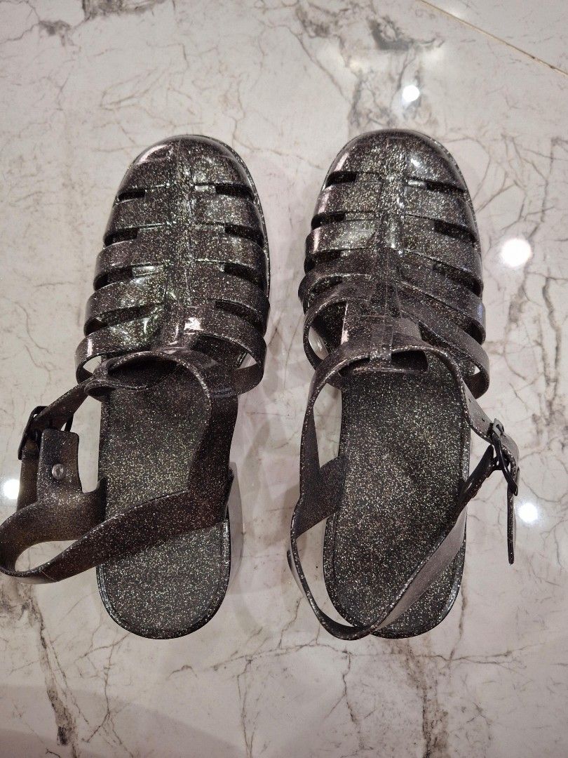 melissa ala Ala melissa, Fesyen Wanita, Sepatu di Carousell