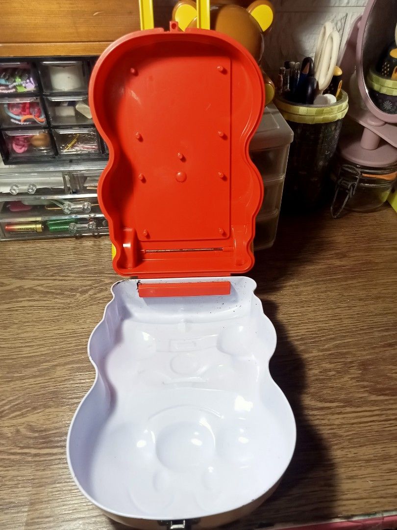 ANPANMAN TINCAN MINI LUGGAGE (Category: Luggage) located in Batangas. Submitted by amerie_store (Listing ID 1313790927, Image 3). Description: -WYSIWYG 🔊Kindly visit & follow my FB page for more updated Toys,Aniks,etc...🤩 👉AMERIE COUTURE👈.