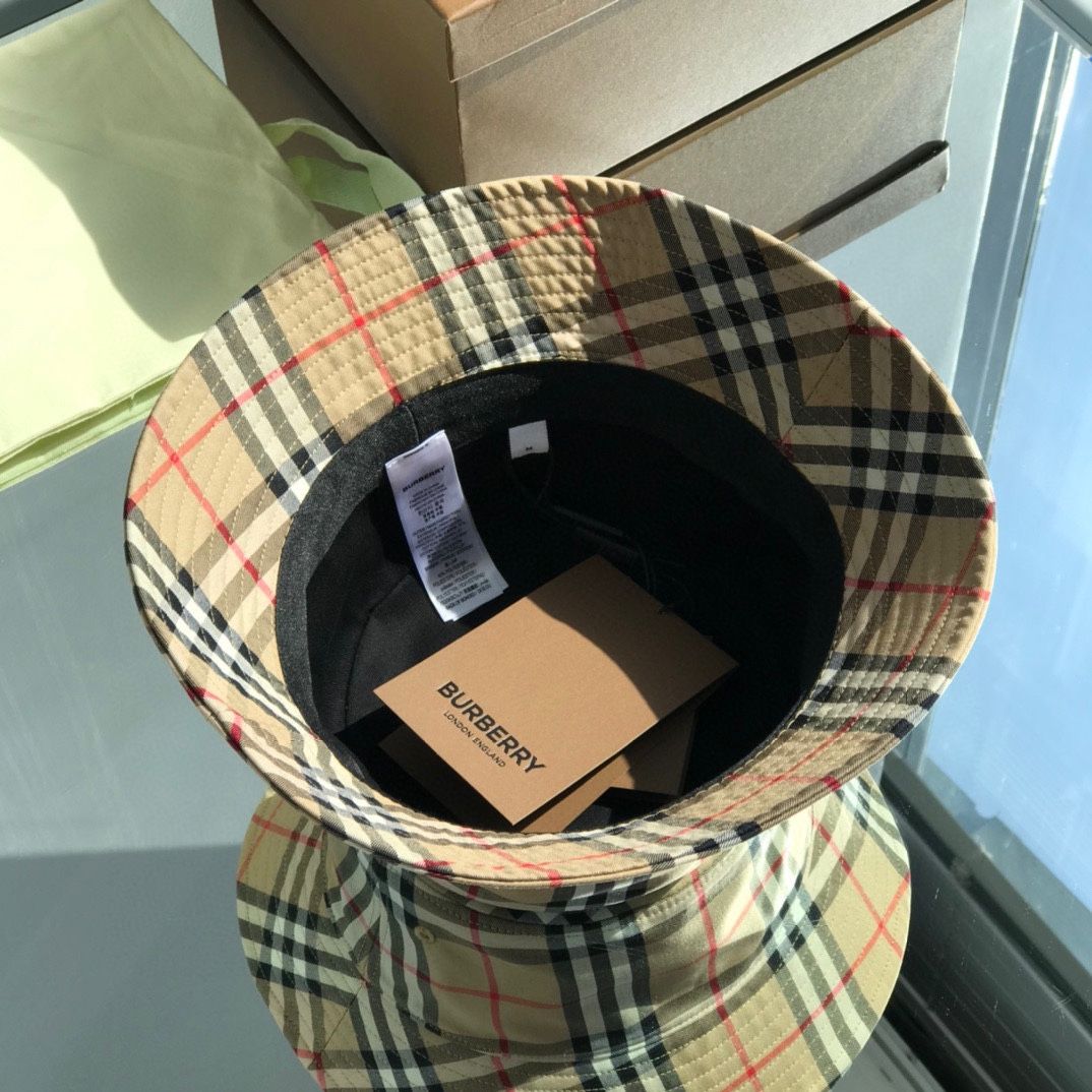 Authentic Burberry bucket hat