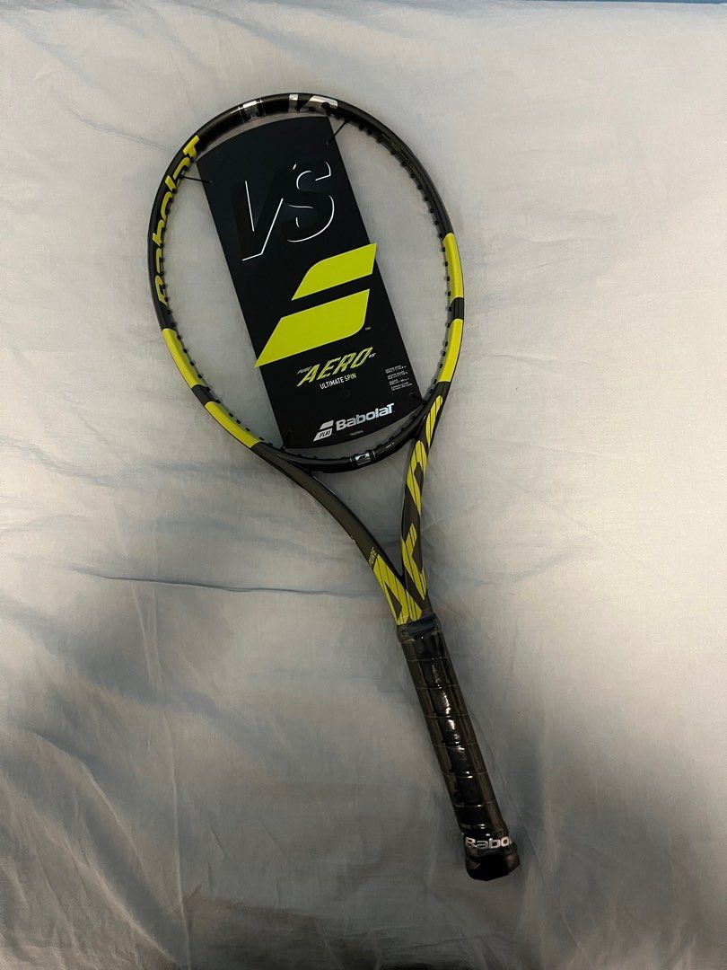 バボラ ピュアアエロ 100インチ 300g 2024 テニスラケット 2本 Babolat