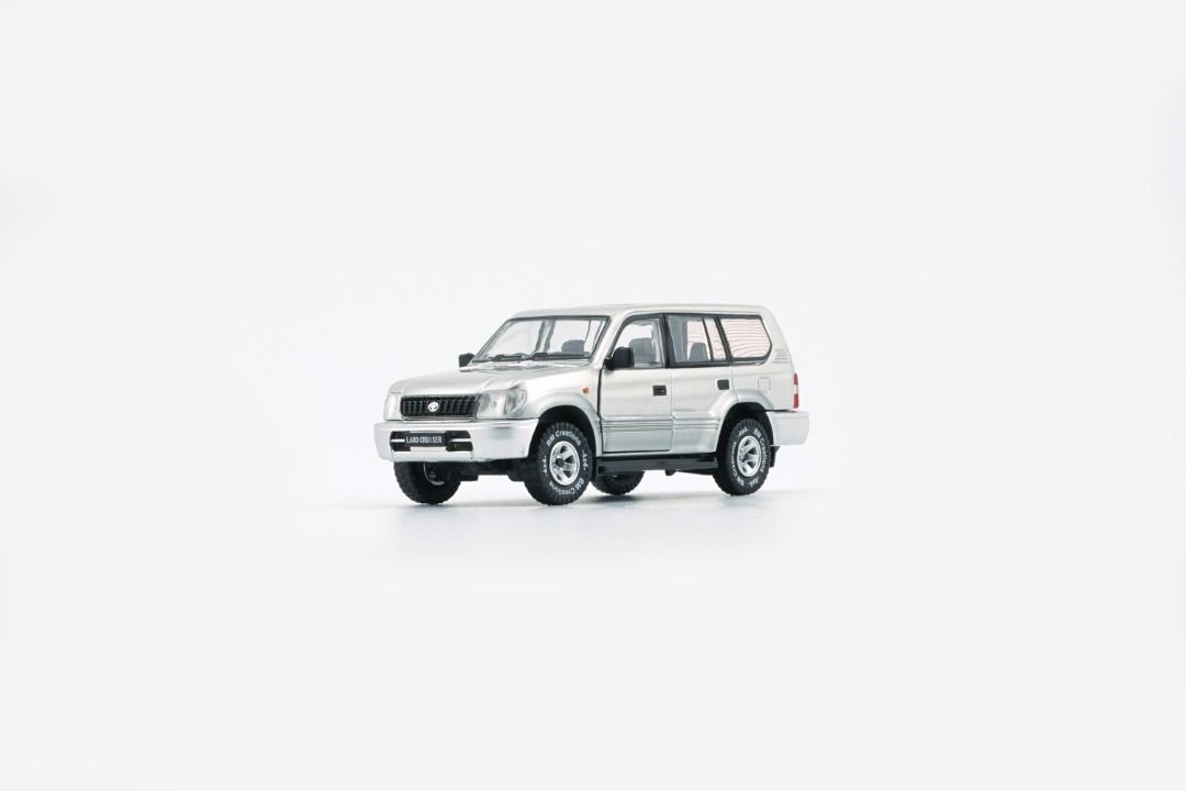 BMC 1/64 Toyota Land Cruiser Prado LC95 -Silver (RHD) #BM64B0350