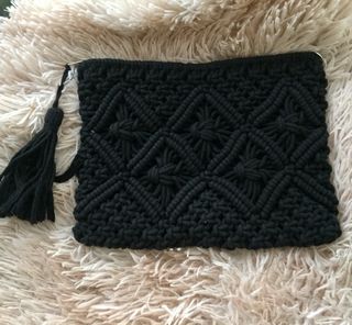 (Category: ) located in . Submitted by cesshoppe29 (Listing ID 1313687703, Image 1). Description: .