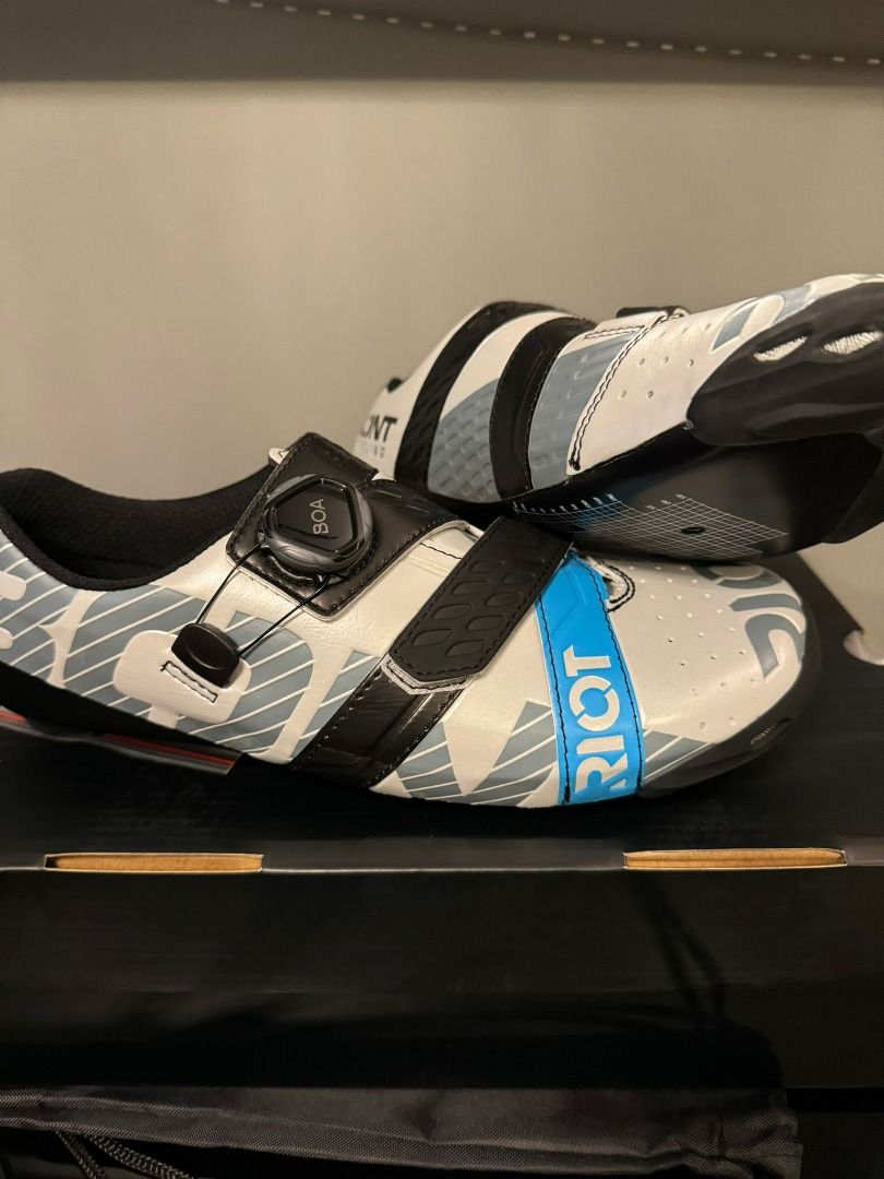 Bont Riot Cycling Shoes Men s Fashion Footwear Casual shoes on Carousell