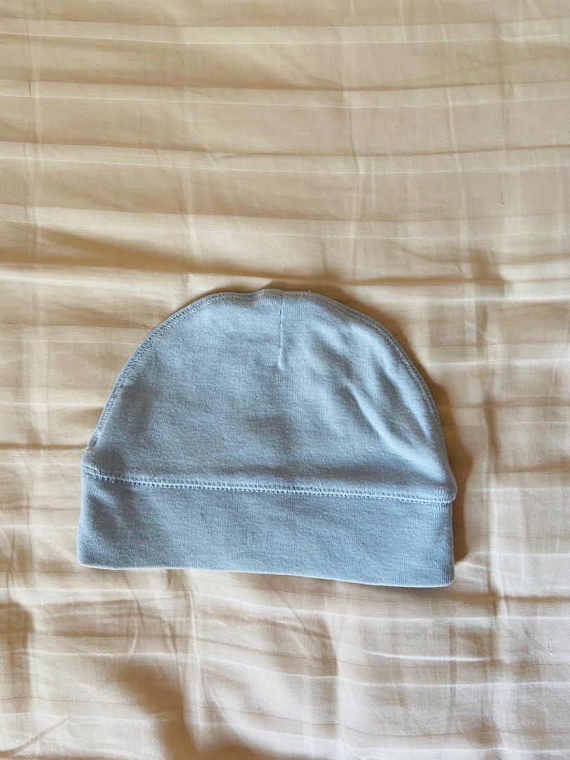 Burberry baby cap