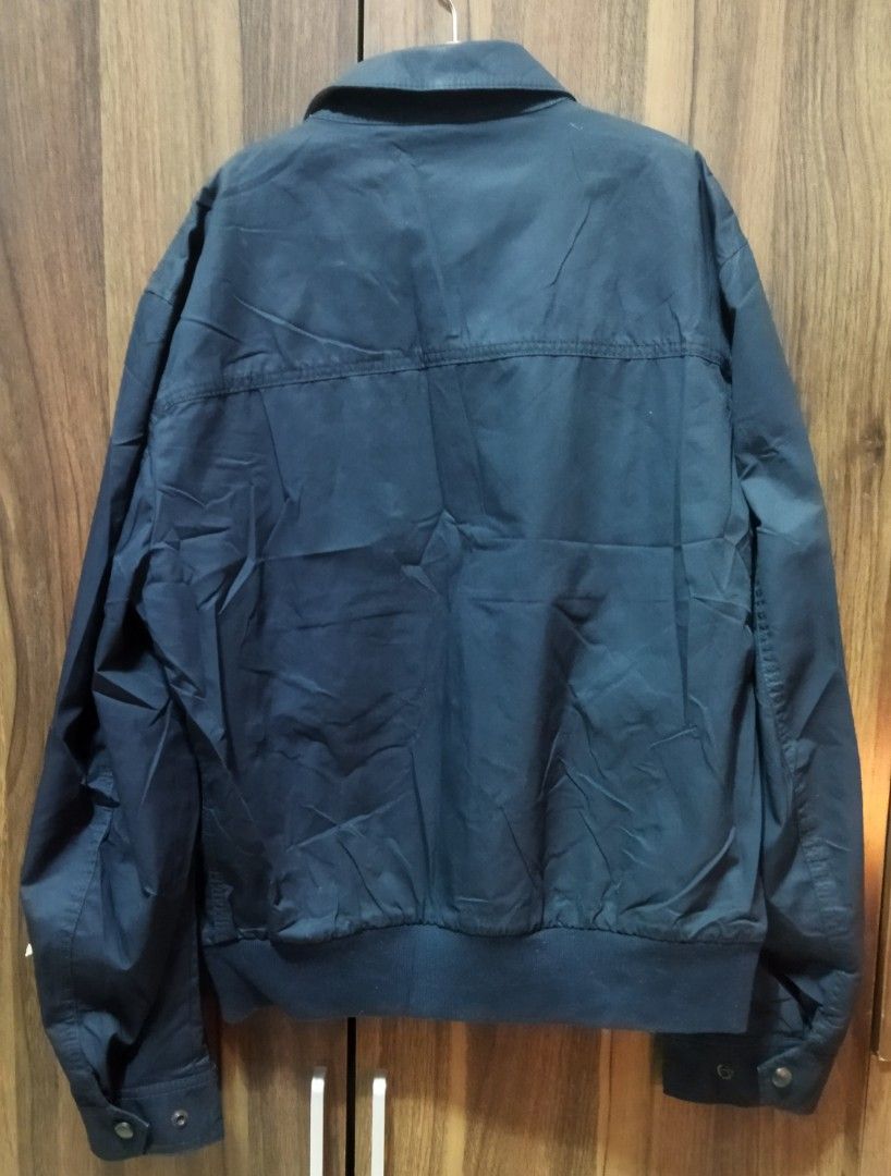 Burberry Brit Bomber Jacket for Men (Category: Coats, Jackets and Outerwear) located in Quezon City. Submitted by vasveev (Listing ID 1313696615, Image 3). Description: Authentic/Original Size M With Inner Pocket Only used once.