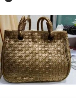 Affordable calonge For Sale Shoulder Bags Carousell Singapore