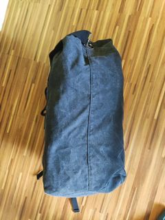 (Category: ) located in . Submitted by bob.thrifter_03 (Listing ID 1313648505, Image 1). Description: .