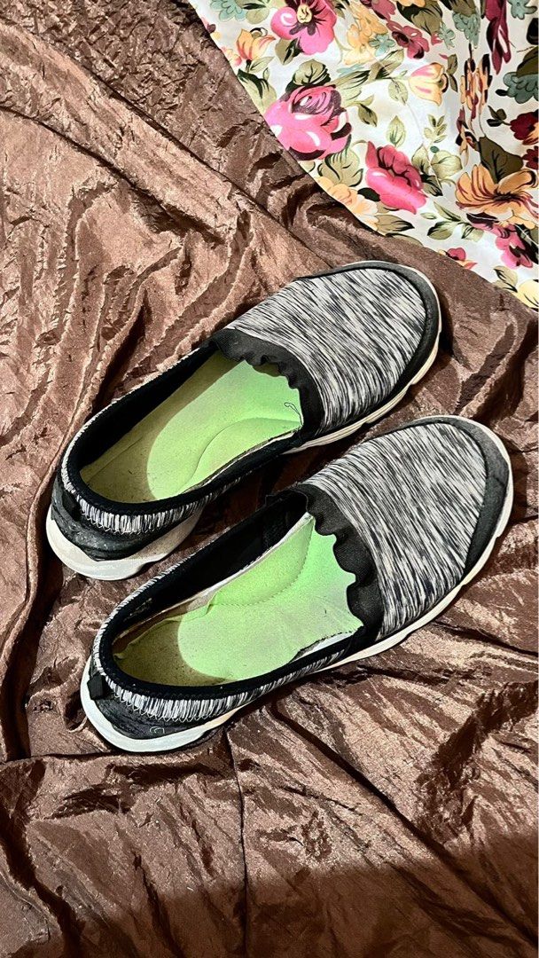 Champion slip on shoes payless online