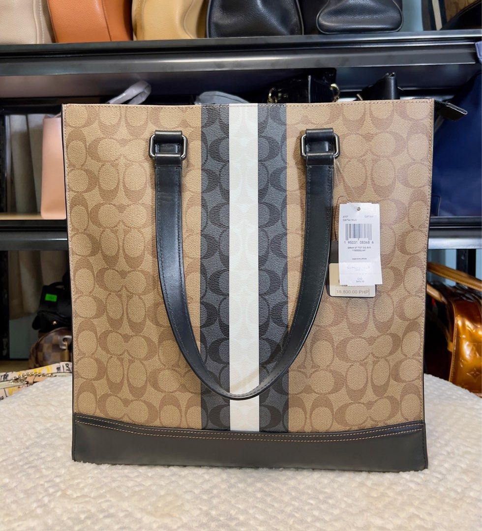 COACH Graham Tote 100% ORIGINAL (Category: Luxury Bags & Wallets) located in Makati City. Submitted by JZepol (Listing ID 1313654471, Image 3). Description: On Hand Stocks on Clearance Sale RFS: Migrating to Canada, letting go of inventory in PH 100% Original from Canada Location: Makati MOP: BDO Bank Transfer/ GCash / Credit Card via PayPal Delivery: LBC / Lalamove c/o Buyer Legit Seller and can provide BIR Sales Invoice SRP: 498usd / 29,500php 