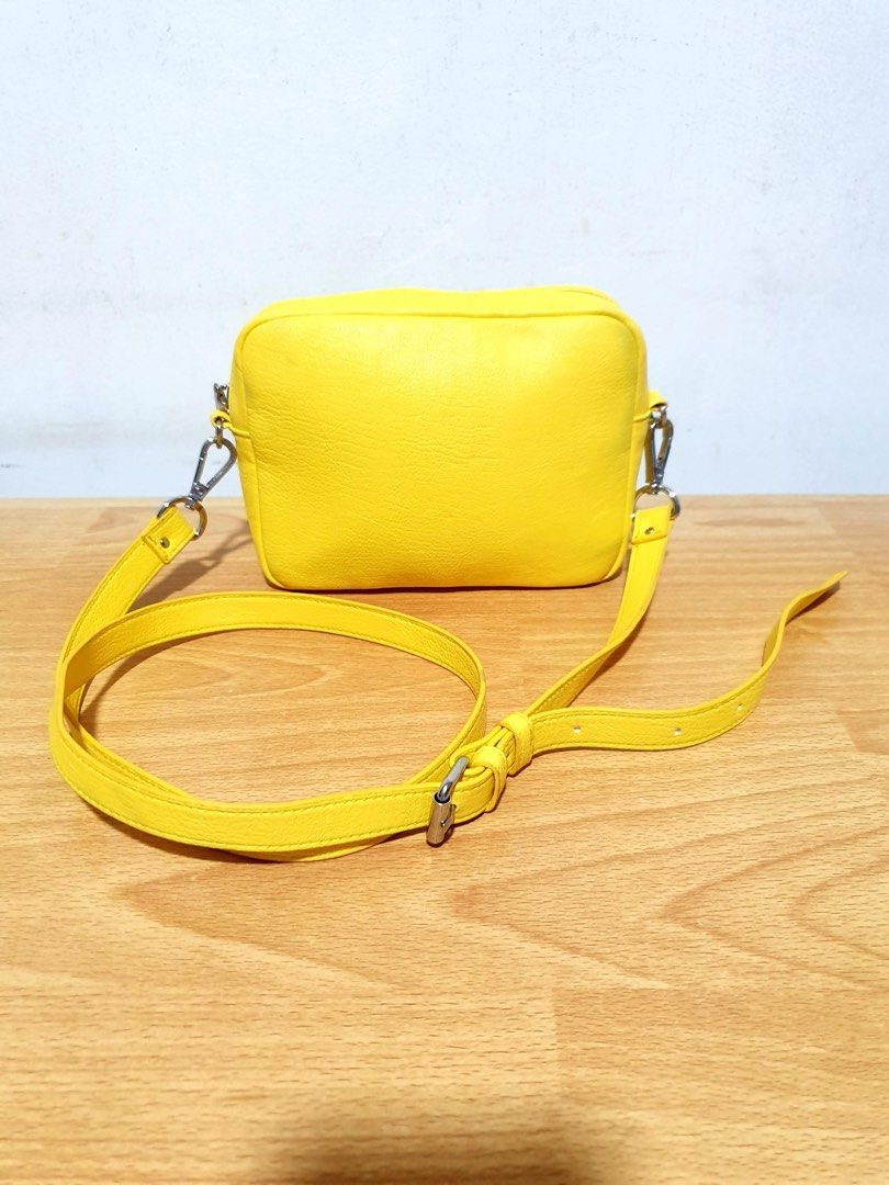 Forever 21 yellow sling bag Carousell