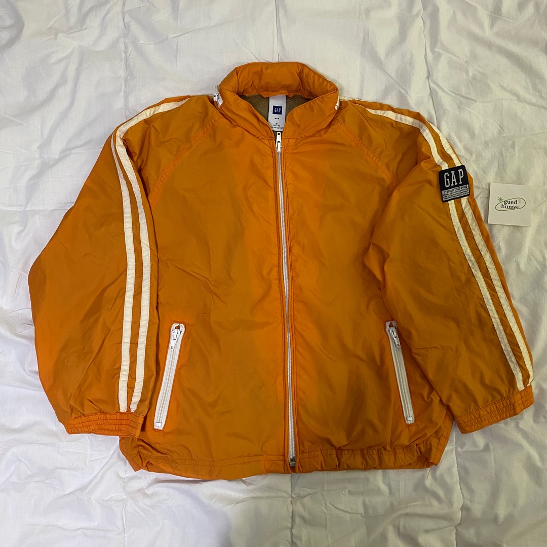 Gap running jacket clearance