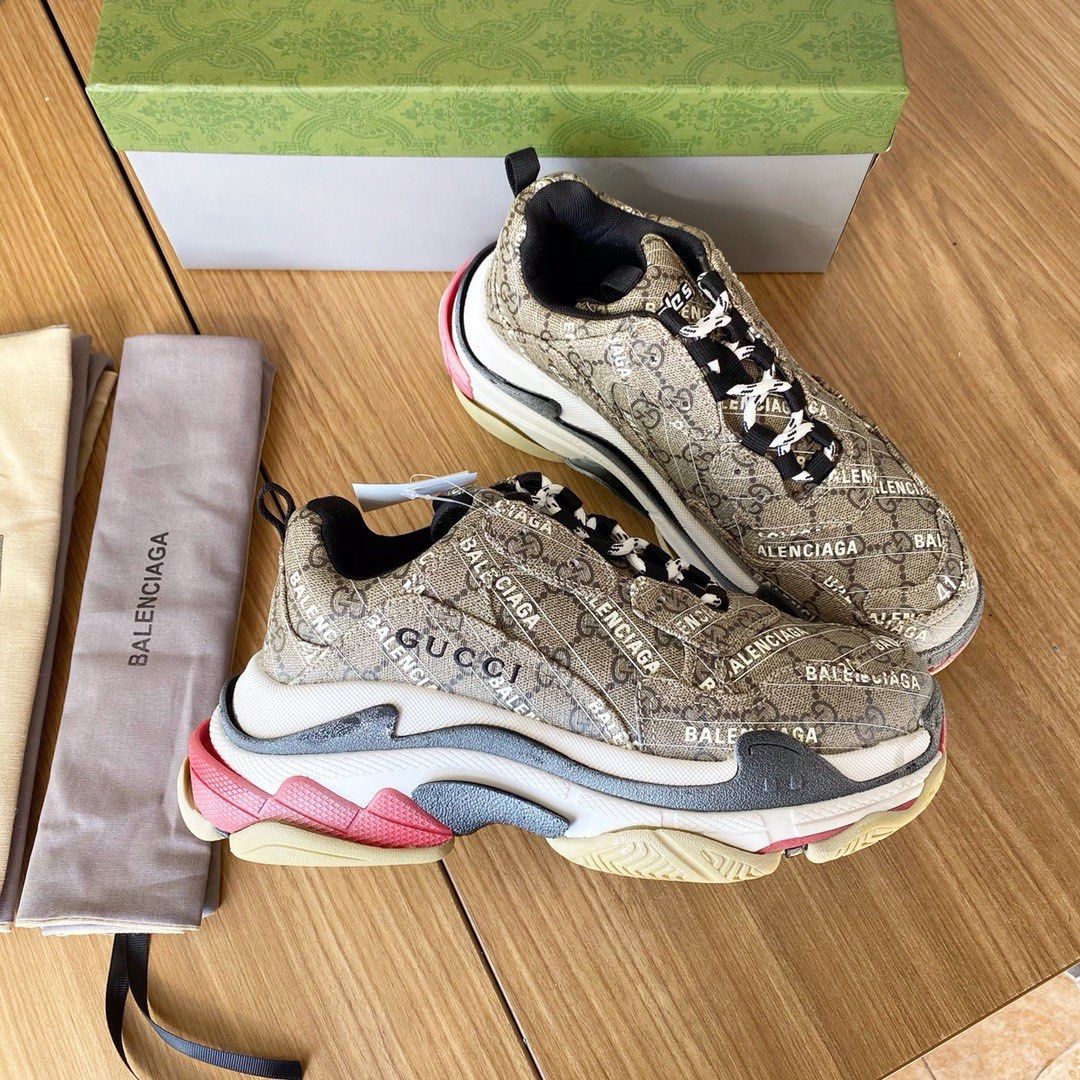 Balenciaga triple s gucci top