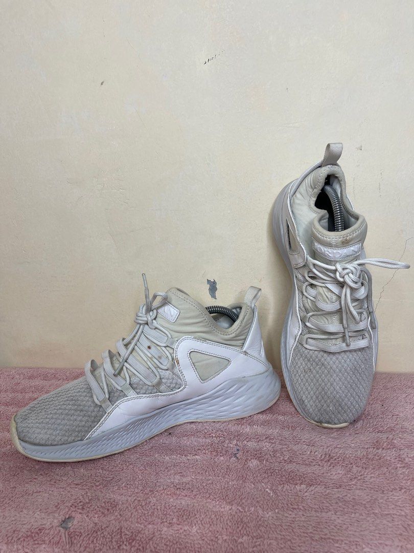 Jordan Formula 23 Mens - Size 9.5 (Category: Sneakers) located in Marikina City. Submitted by lexiedee (Listing ID 1313707352, Image 1). Description: Jordan Formula 23 Mens - Size 9.5 UK 8.5, EUR 43, 27 cm Marikina Pickup only. No meetups. Shipping Sched: Sunday and Wednesday..