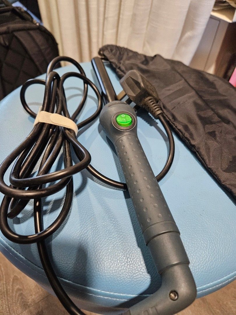 Jose Eber Curling Iron barely used Beauty Personal Care Hair on Carousell