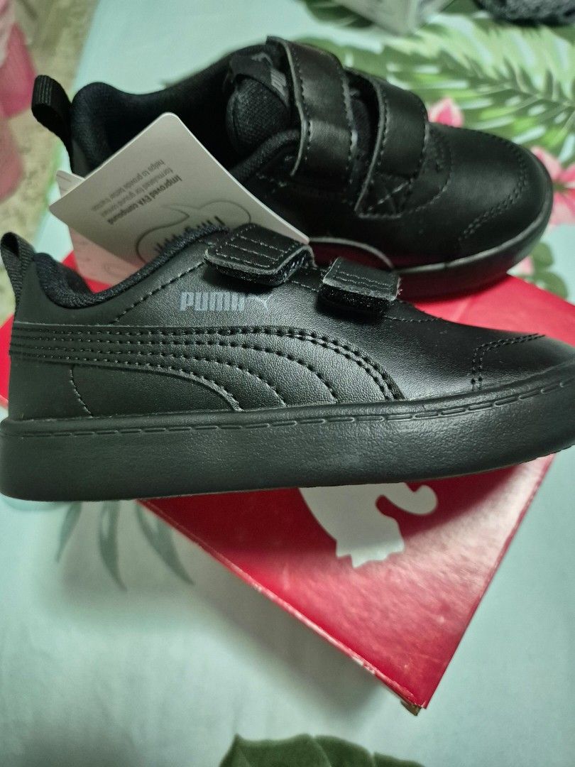 Puma Courtflex V2 Kids shoes Babies Kids Babies Kids Fashion on Carousell