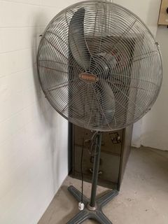 (Category: ) located in . Submitted by whaales (Listing ID 1313670336, Image 1). Description: .