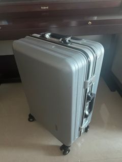 （分類：）位於 。 由 jaym0224 提交（商品編號 1313617678，圖片 1）。簡介： 。