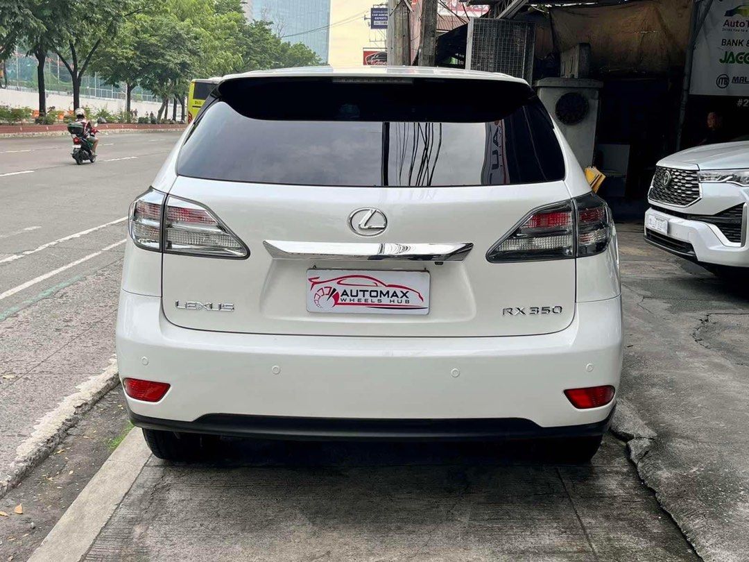 Lexus RX350 Auto Auto (Category: Used Cars) located in Quezon City. Submitted by automax1120 (Listing ID 1313616266, Image 3). Description: 2011 Lexus RX350 Automatic Transmission Sunroof Pristine condition All original Very well kept See to appreciate 100% guaranteed not flooded/ not collided Clean papers- money back guarantee Open for cash, trade in or financing- we will assist you. Guaranteed fast approval 788K neg upon actual viewing 09 17 83