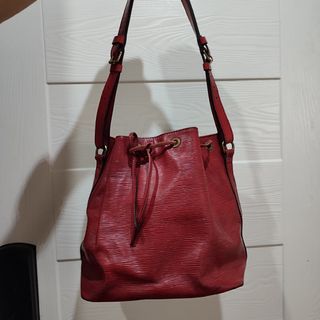 (Category: ) located in . Submitted by highendmnl (Listing ID 1313777005, Image 1). Description: .