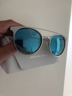 (Category: ) located in . Submitted by nick-9 (Listing ID 1313682886, Image 1). Description: .