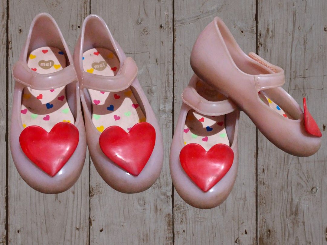 Mini melissa heart hot sale
