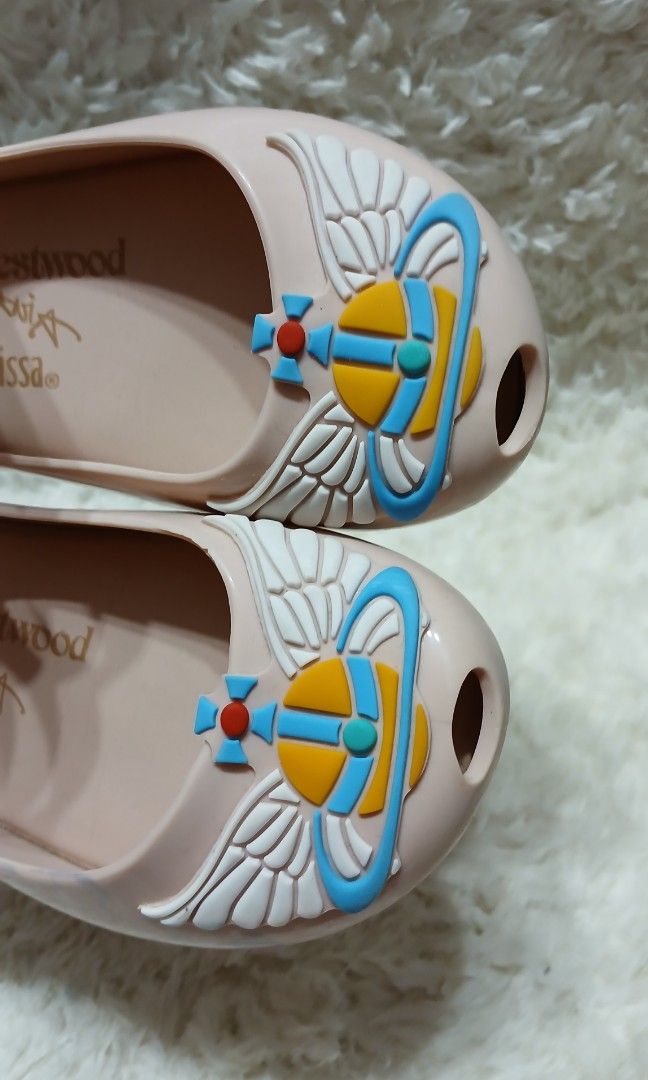 Mini Melissa Vivienne Westwood us11 cm17.5 Babies Kids Babies Kids Fashion on Carousell