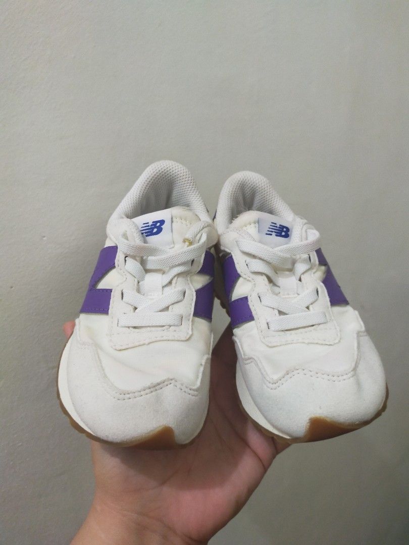 New Balance 237 (Category: Babies & Kids Fashion) located in Manila. Submitted by lyn41321 (Listing ID 1313758709, Image 2). Description: Orig, comfy sa paa 😊 17CM.
