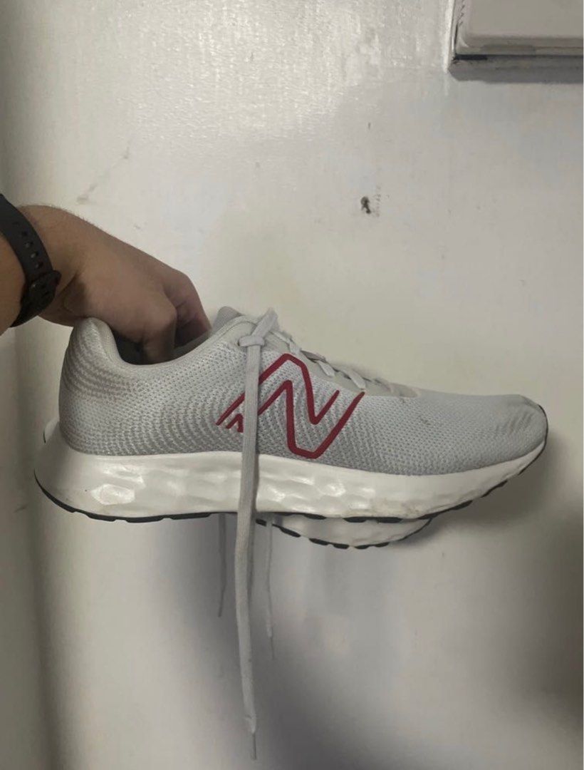 New balance 420 running shoes men, Men's Fashion, Footwear