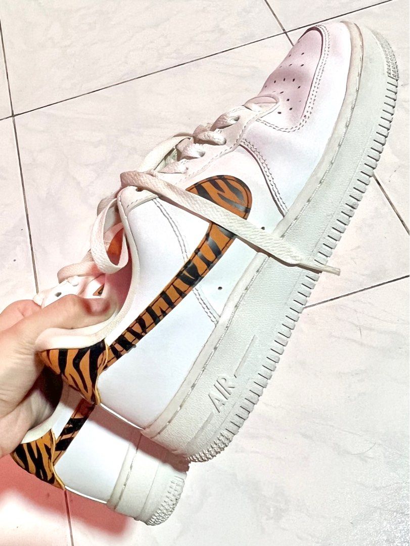 tiger stripe af1