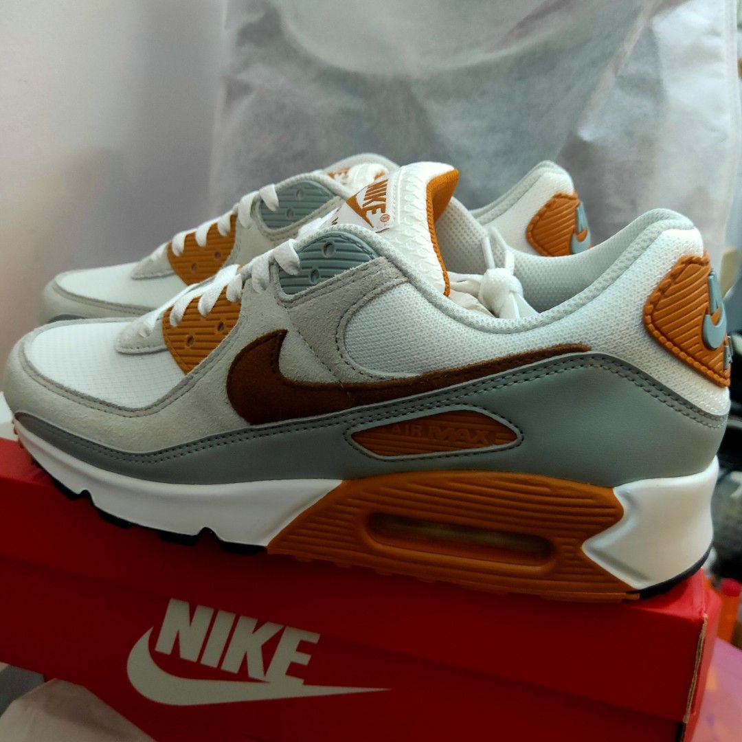 NIKE Air Max 90 FN6958 100 US10 UK9 EU44 Men s Fashion Footwear Sneakers on Carousell