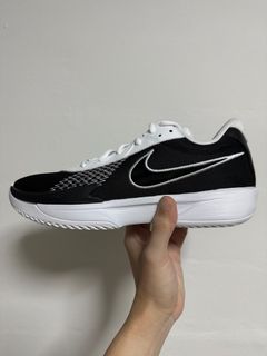 (Category: ) located in . Submitted by shoecase (Listing ID 1313752008, Image 1). Description: .