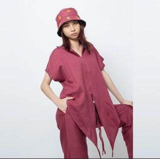(Kategori: ) berada di . Dikirim oleh _ownthegoods_ (ID iklan 1313751152, Gambar 1). Deskripsi: .