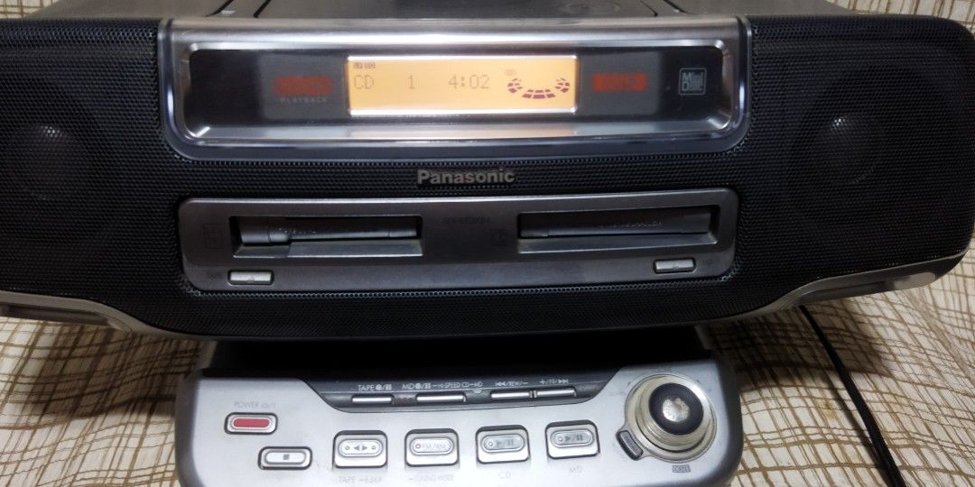 Panasonic RX-MDX81 CD MD Cassette Radio (Category: Portable Music Players) located in Pasay City. Submitted by marineljapansurplus (Listing ID 1313627408, Image 2). Description: Panasonic Personal MD System Model: RX-MDX81 CD 💿: Working 👍 (CD-R/RW playable MD 💾: Working 👍(MDLP) CASSETTE 📼: Working 👍 TUNER 📻: Working 👍(AM complete station. FM UpTo 90mhz Power 🔌: 100v 22W (need transformer) Price: 1,800.00 Location: Cabrera, Pasay City.