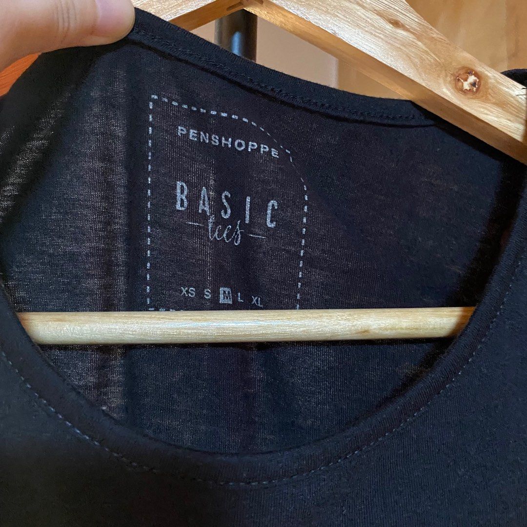 Penshoppe Basic Black Blouse (Category: Blouses) located in Bocaue. Submitted by justlive (Listing ID 1313626347, Image 3). Description: Medium on tag but also a good fit for XS-Small LAST PRICE POSTED.