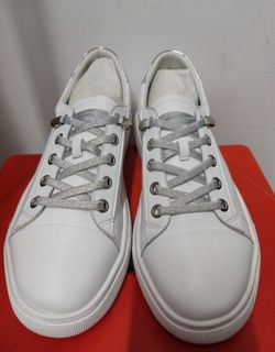Pretty fit sneakers store